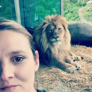 Meet your Posher, Amanda